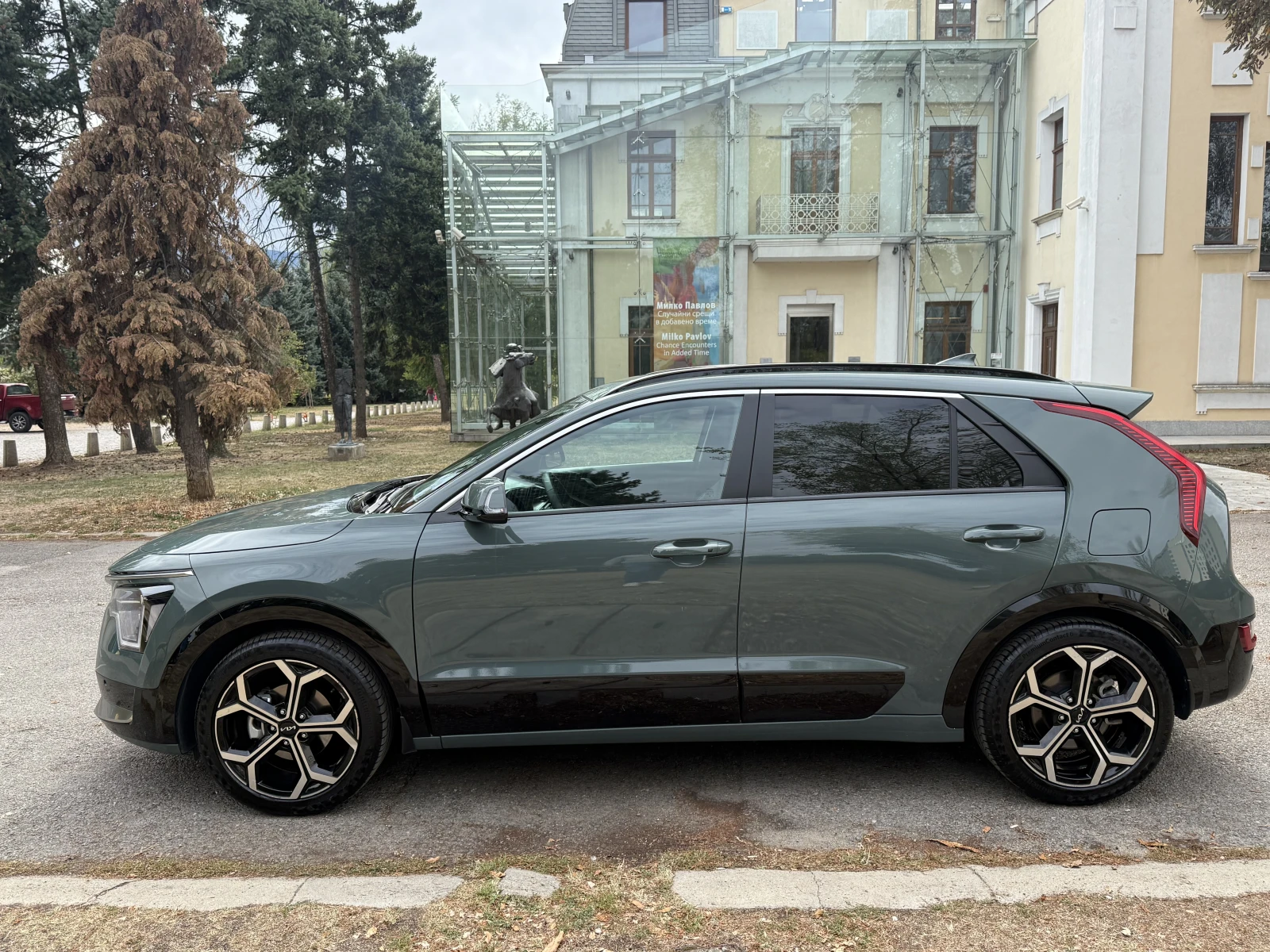 Kia Niro 1, 6i HEV 6AT "EX" - изображение 5 | Auto.bg Kia Niro 1, 6i HEV 6AT "EX" - изображение 5