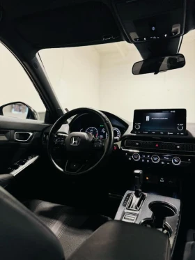 Honda Civic Sport Touring* CARFAX * АвтоКредит* (ЦЕНА ДО БГ) - 45999 лв. / 23518.92 € - 81505339 16 | Car24.bg Honda Civic Sport Touring* CARFAX * АвтоКредит* (ЦЕНА ДО БГ) - 45999 лв. / 23518.92 € - 81505339 16