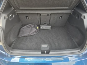 Cupra Born 150KW 62KWH 360 Масаж Head up Панорама Алкантара | Auto.bg — изображение 16 Cupra Born 150KW 62KWH 360 Масаж Head up Панорама Алкантара | Auto.bg — изображение 16
