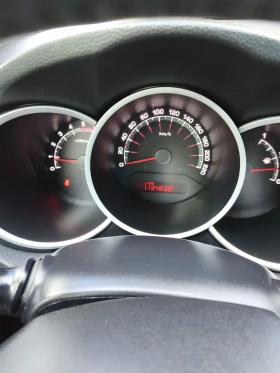 Kia Venga 1.6 CRDI 128 ks. | Auto.bg — изображение 14 Kia Venga 1.6 CRDI 128 ks. | Auto.bg — изображение 14