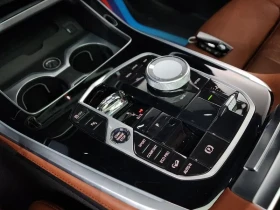 BMW X7 40d xDrive M/ HARMAN/ PANO/ МАСАЖ/ HEAD UP/ 7МЕСТА | Auto.bg — изображение 9 BMW X7 40d xDrive M/ HARMAN/ PANO/ МАСАЖ/ HEAD UP/ 7МЕСТА | Auto.bg — изображение 9