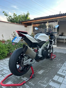 Aprilia Tuono 1100 V4 | Auto.bg — изображение 5 Aprilia Tuono 1100 V4 | Auto.bg — изображение 5