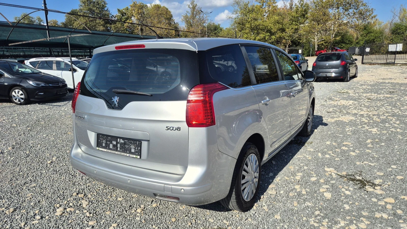 Peugeot 5008 1.6HDI - изображение 8 | Auto.bg Peugeot 5008 1.6HDI - изображение 8