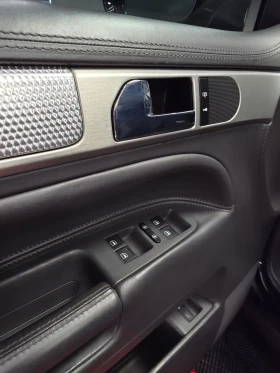 VW Touareg 5.0TDI* R50* 4x4* VW BULGARIA* FULL* ПЕРФЕКТЕН | Auto.bg — изображение 15 VW Touareg 5.0TDI* R50* 4x4* VW BULGARIA* FULL* ПЕРФЕКТЕН | Auto.bg — изображение 15