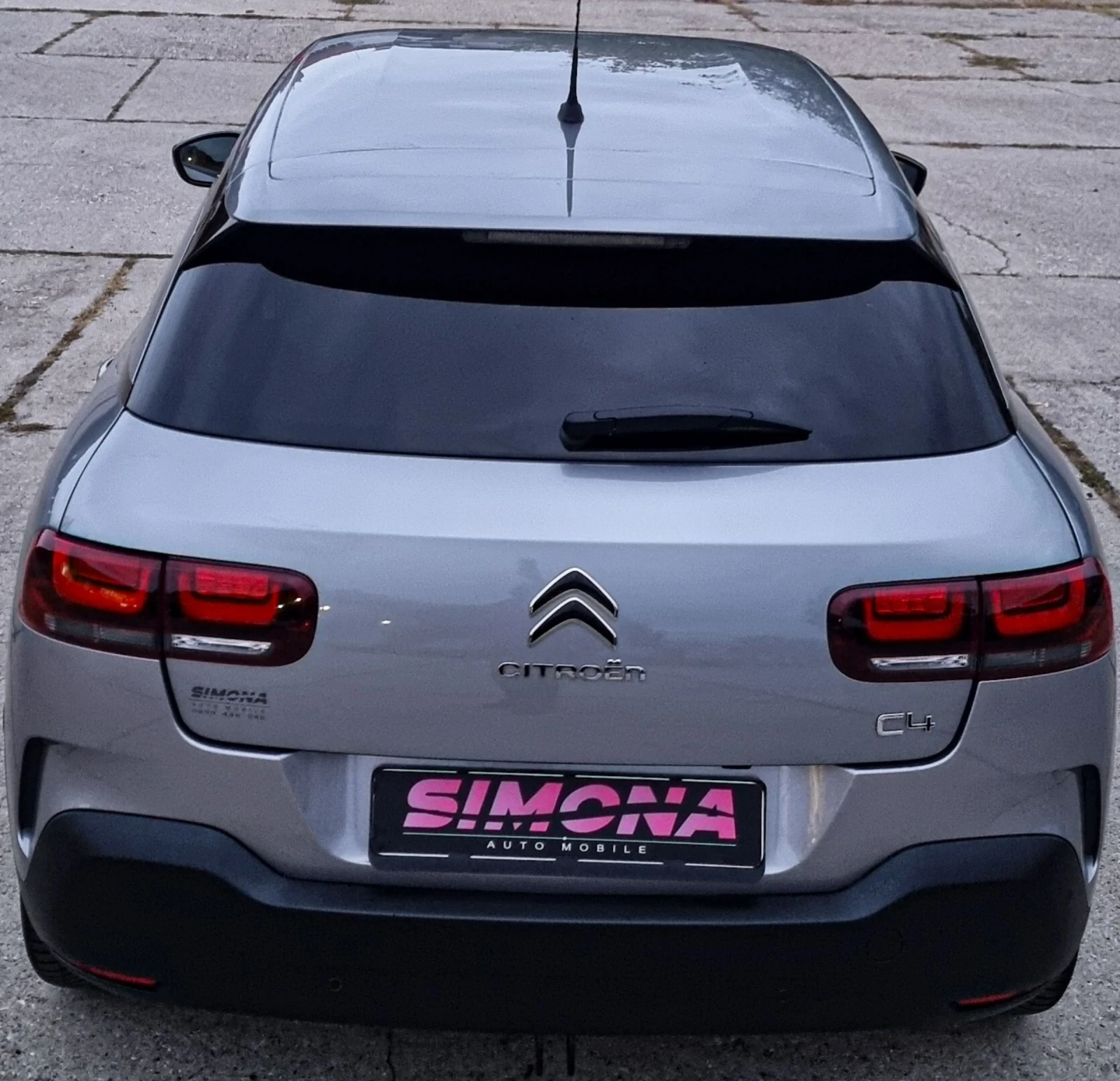 Citroen C4 Cactus Citroen C4 Cactus 1.6 Blue HDI Shine - изображение 8 | Auto.bg Citroen C4 Cactus Citroen C4 Cactus 1.6 Blue HDI Shine - изображение 8
