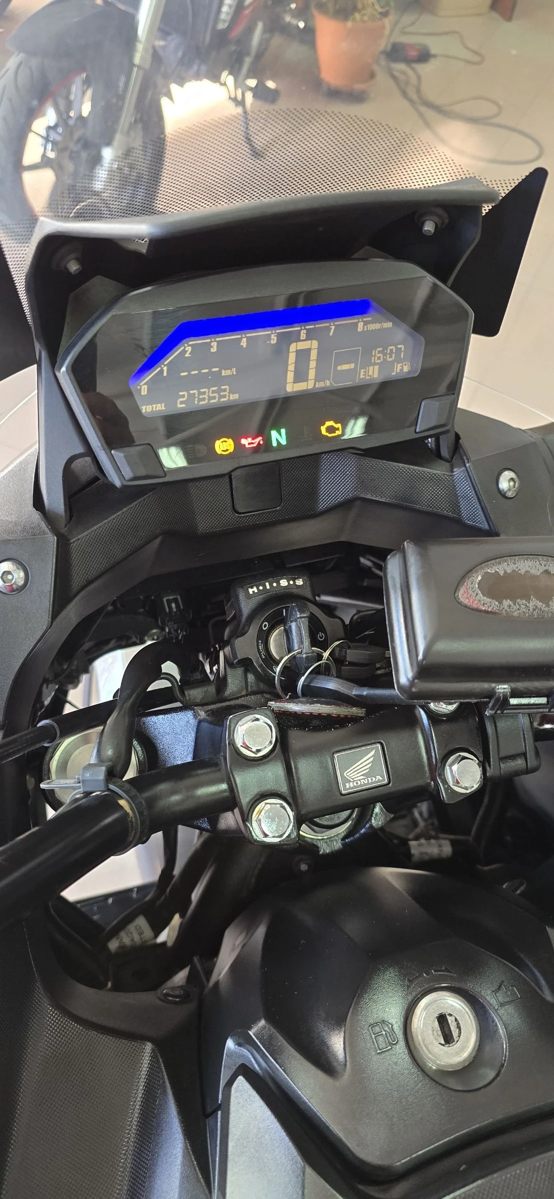 Honda Nc 750 X LED ! G.P.R. Лизинг ! - изображение 7 | Auto.bg Honda Nc 750 X LED ! G.P.R. Лизинг ! - изображение 7