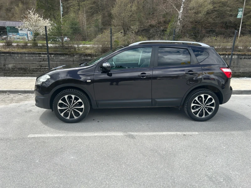 Nissan Qashqai 4х4 - два комплекта гуми - 5999 € - 62709704 1 | Car24.bg Nissan Qashqai 4х4 - два комплекта гуми - 5999 € - 62709704 1