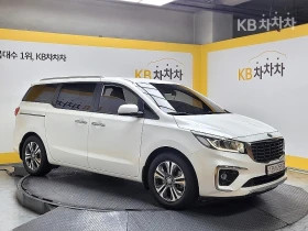 Kia Carnival 9 -seater 2.2 diesel luxury - 28600 лв. / 14622.95 € - 78263107 2 | Car24.bg Kia Carnival 9 -seater 2.2 diesel luxury - 28600 лв. / 14622.95 € - 78263107 2