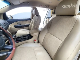 Kia Carnival 9 -seater 2.2 diesel luxury - 28600 лв. / 14622.95 € - 78263107 11 | Car24.bg Kia Carnival 9 -seater 2.2 diesel luxury - 28600 лв. / 14622.95 € - 78263107 11