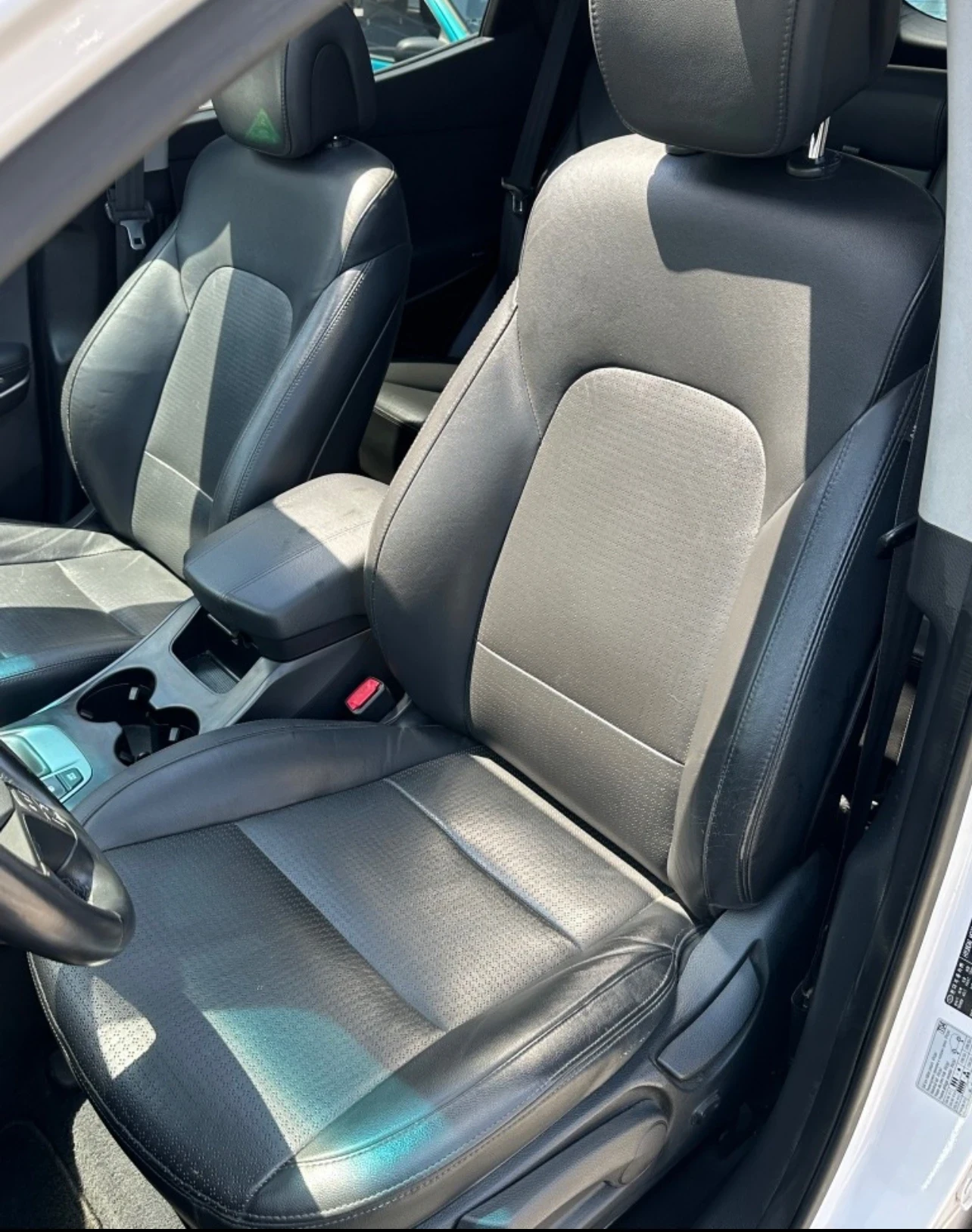 Hyundai Santa fe Ударена, но в движение, само външни щети - изображение 5 | Auto.bg Hyundai Santa fe Ударена, но в движение, само външни щети - изображение 5