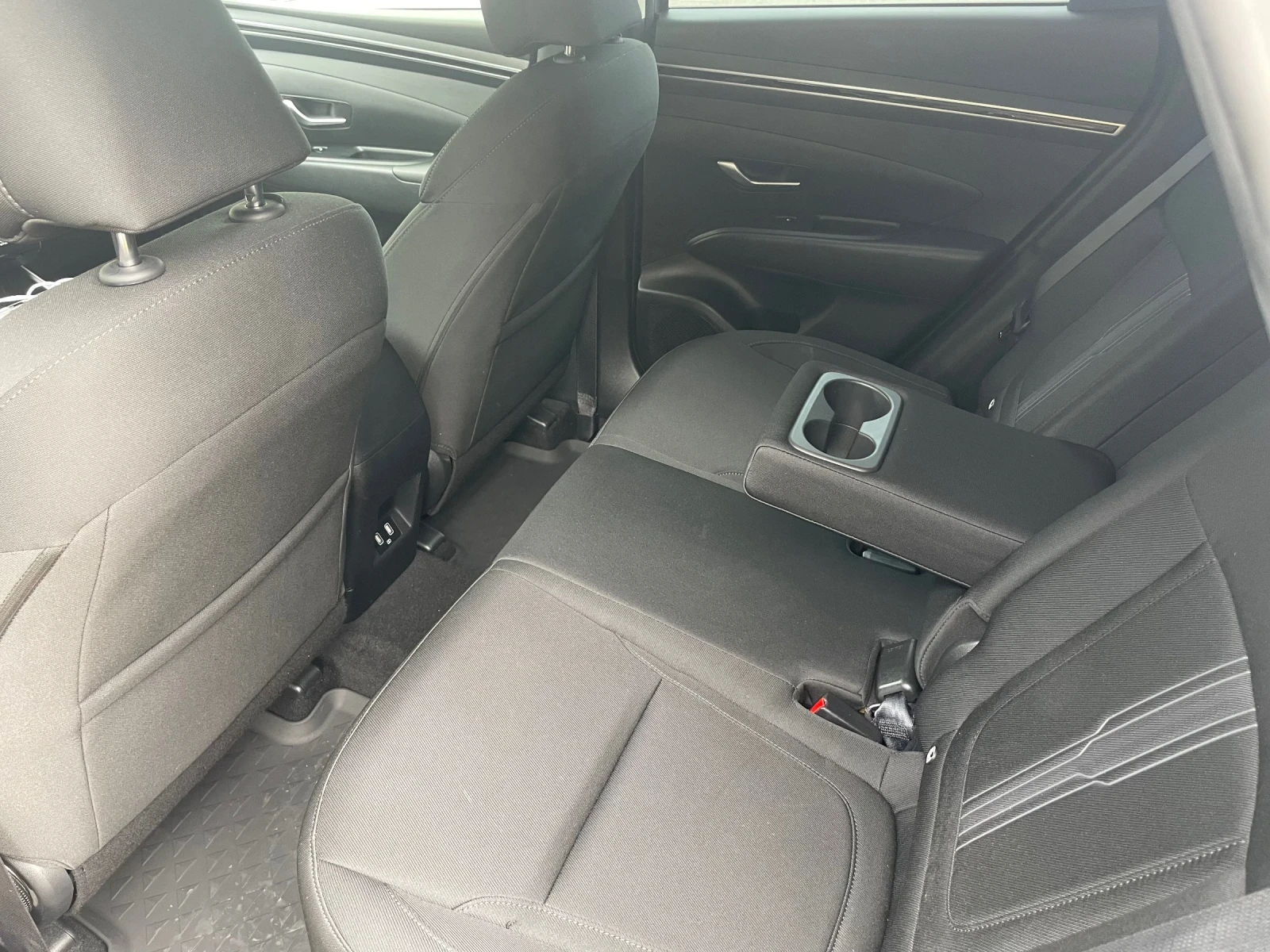 Hyundai Tucson HEV 230к.с. 95000км - изображение 10 | Auto.bg Hyundai Tucson HEV 230к.с. 95000км - изображение 10