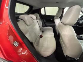 Fiat 600e La Prima 1450 км CCS 54kWh | Auto.bg — изображение 17 Fiat 600e La Prima 1450 км CCS 54kWh | Auto.bg — изображение 17