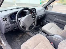 Nissan Navara 2.5TDI 4х4 без ръжда - 9900 € - 12193740 9 | Car24.bg Nissan Navara 2.5TDI 4х4 без ръжда - 9900 € - 12193740 9