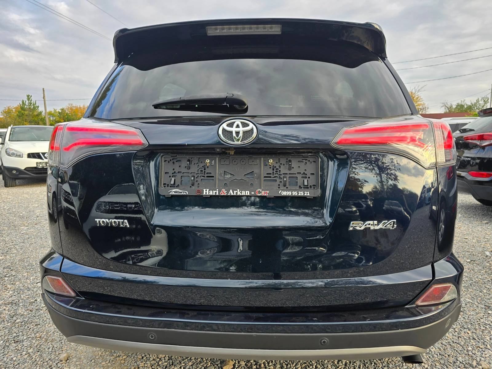 Toyota Rav4 2.0D4D-FACE-143K.C-ЕВРО 6В-НАВИГАЦИЯ -КОЖА - изображение 5 | Auto.bg Toyota Rav4 2.0D4D-FACE-143K.C-ЕВРО 6В-НАВИГАЦИЯ -КОЖА - изображение 5