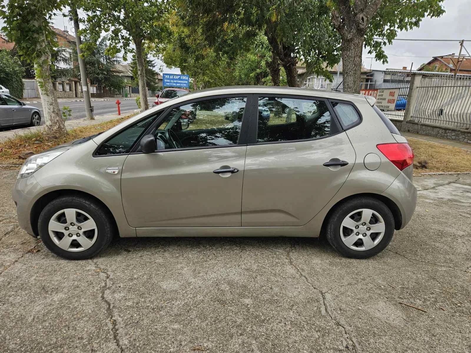 Kia Venga 1.4 BENZIN AUSTRIA - изображение 8 | Auto.bg Kia Venga 1.4 BENZIN AUSTRIA - изображение 8