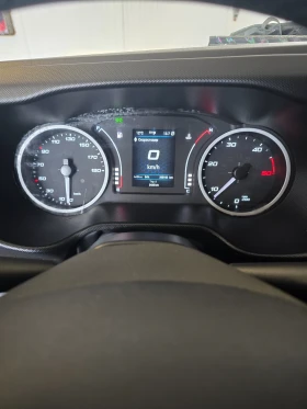 Iveco 35s18 180 кс Автоматик напълно обслужен нови гуми регист | Auto.bg — изображение 4 Iveco 35s18 180 кс Автоматик напълно обслужен нови гуми регист | Auto.bg — изображение 4