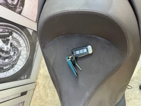 Piaggio Beverly 300 hpe | Auto.bg — изображение 7 Piaggio Beverly 300 hpe | Auto.bg — изображение 7