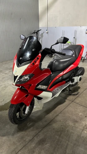 Gilera Nexus 250