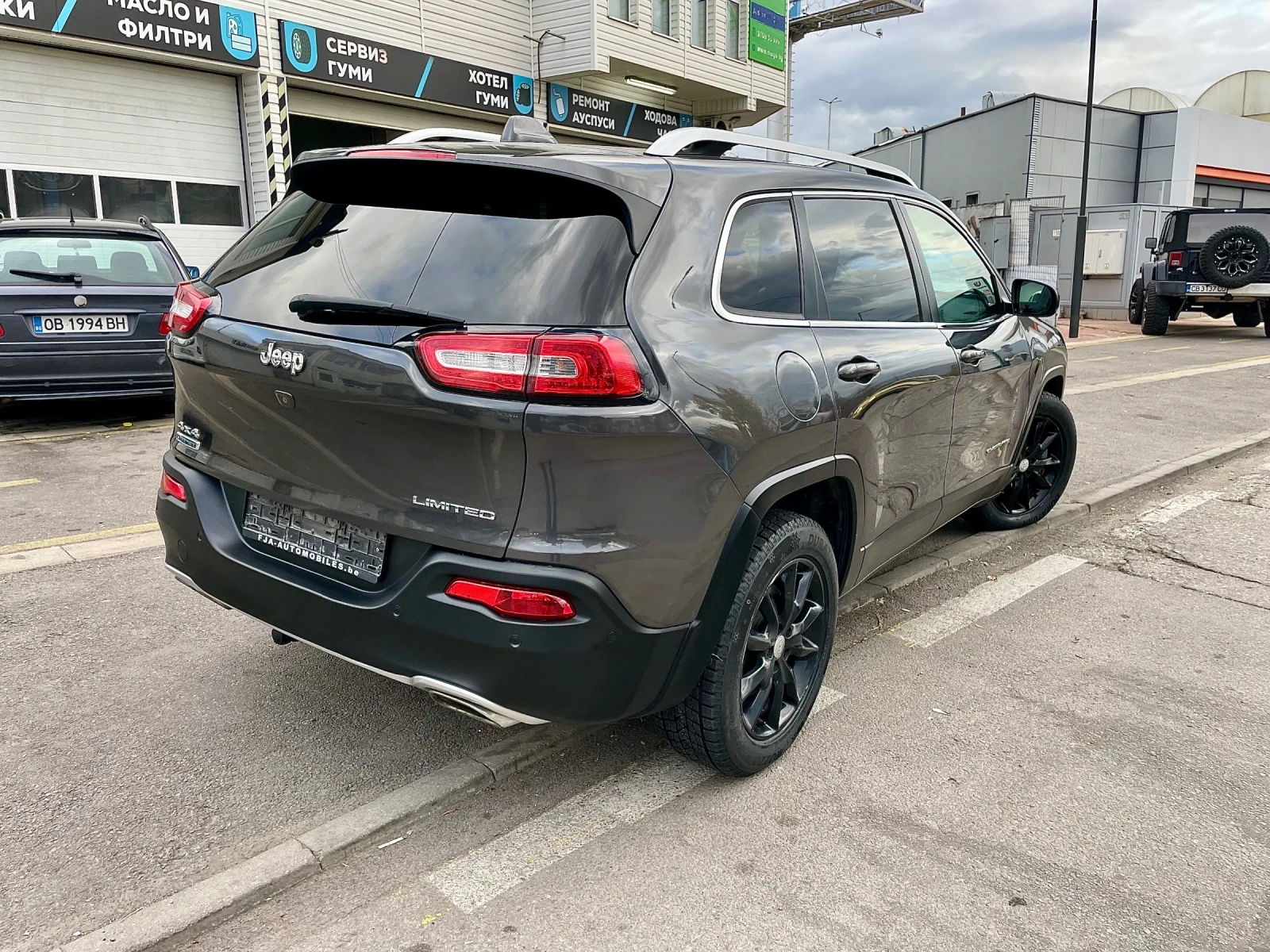 Jeep Cherokee Distronic///ПАНОРАМА///Обдухване///FULL - изображение 5 | Auto.bg Jeep Cherokee Distronic///ПАНОРАМА///Обдухване///FULL - изображение 5