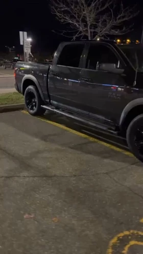 Dodge RAM 1500 * АВТОКРЕДИТ БЕЗ ПЪРВОНАЧАЛНА ВНОСКА * | Auto.bg — изображение 3 Dodge RAM 1500 * АВТОКРЕДИТ БЕЗ ПЪРВОНАЧАЛНА ВНОСКА * | Auto.bg — изображение 3