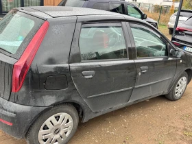 Fiat Punto Punto 1, 2 - 3400 лв. / 1738.39 € - 78645908 2 | Car24.bg Fiat Punto Punto 1, 2 - 3400 лв. / 1738.39 € - 78645908 2
