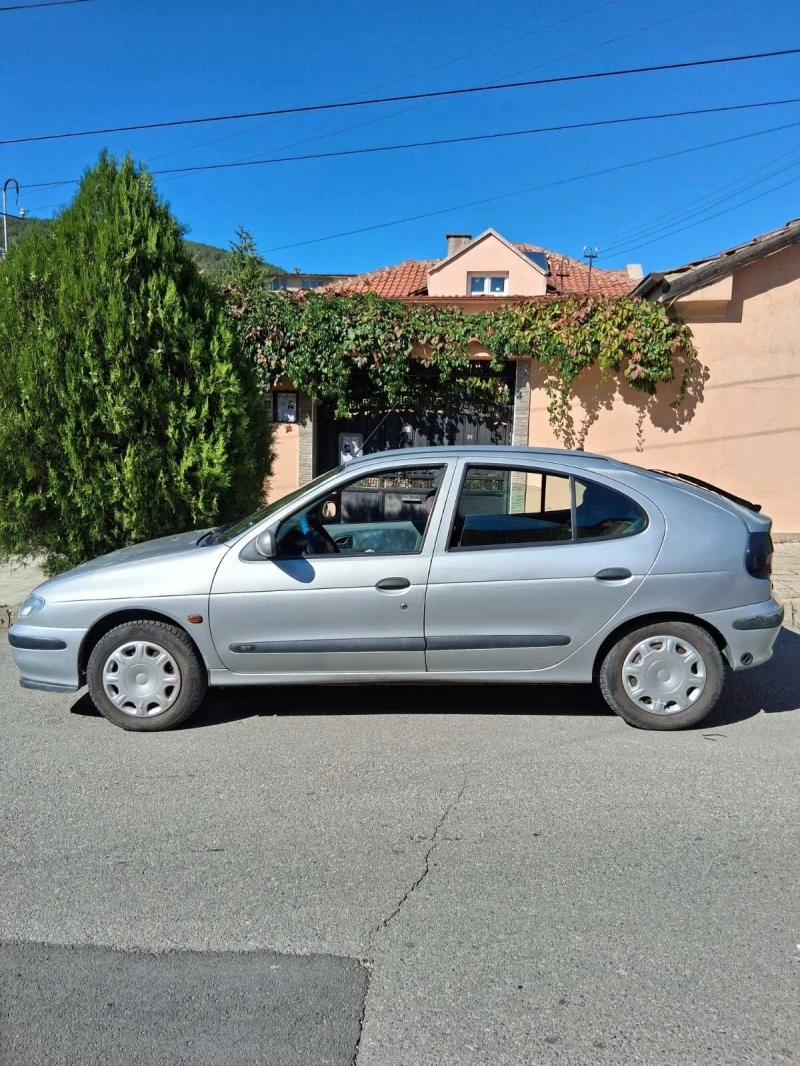 Renault Megane газ и бензин - 1700 лв. / 869.20 € - 62628792 1 | Car24.bg Renault Megane газ и бензин - 1700 лв. / 869.20 € - 62628792 1