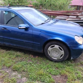 Mercedes-Benz C 220 - 1300 € / 2542.58 лв. - 81255032 4 | Car24.bg Mercedes-Benz C 220 - 1300 € / 2542.58 лв. - 81255032 4