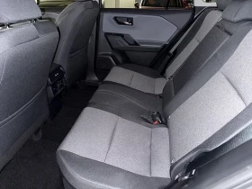 Toyota Rav4 НОВ!/HEV/185HP/EXECUTIVE/CAM/LED/KLESS/488q - 49399 € / 96616.05 лв. - 55457283 14 | Car24.bg Toyota Rav4 НОВ!/HEV/185HP/EXECUTIVE/CAM/LED/KLESS/488q - 49399 € / 96616.05 лв. - 55457283 14