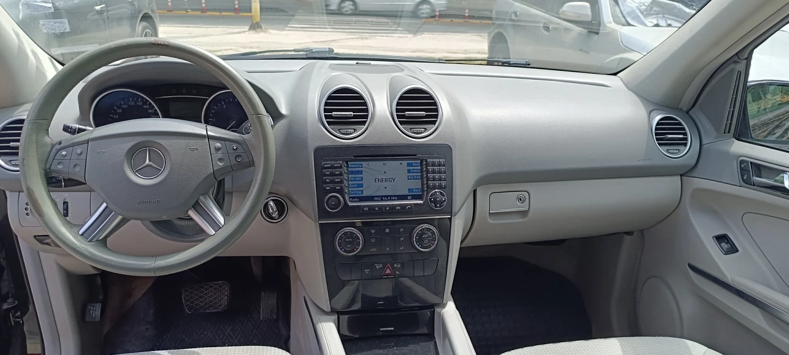 Mercedes-Benz ML 350 4MATIC - изображение 8 | Auto.bg Mercedes-Benz ML 350 4MATIC - изображение 8