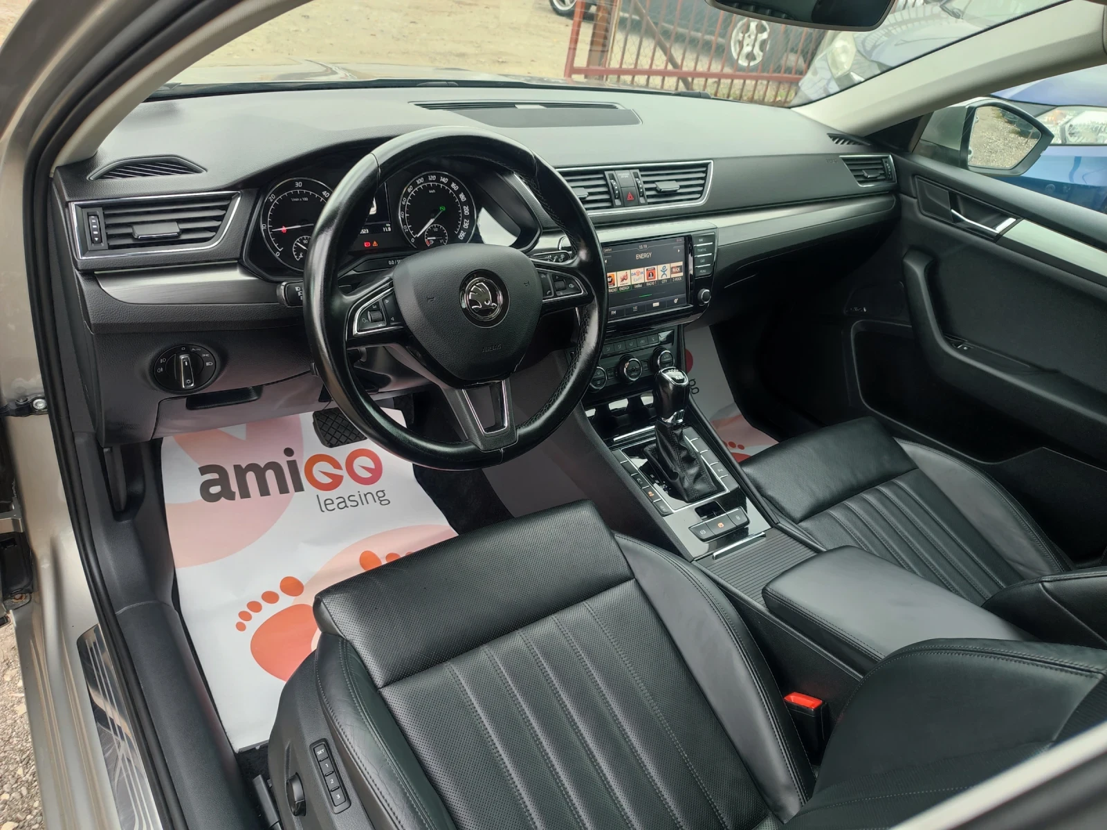 Skoda Superb 2.0TDI 190кс 4х4 BUSINESS LINE - изображение 10 | Auto.bg Skoda Superb 2.0TDI 190кс 4х4 BUSINESS LINE - изображение 10