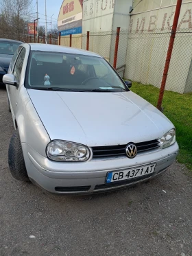 VW Golf Цяла за части