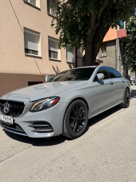 Снимка Mercedes-Benz E 300