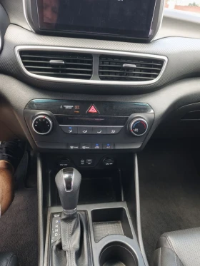 Hyundai Tucson 2.0 CRDI 185K 8 Скорости 4х4 HTRAC | Auto.bg — изображение 13 Hyundai Tucson 2.0 CRDI 185K 8 Скорости 4х4 HTRAC | Auto.bg — изображение 13