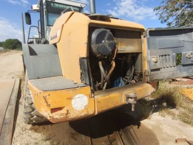 Челен товарач Liebherr L 544 За части! | Auto.bg — изображение 2 Челен товарач Liebherr L 544 За части! | Auto.bg — изображение 2