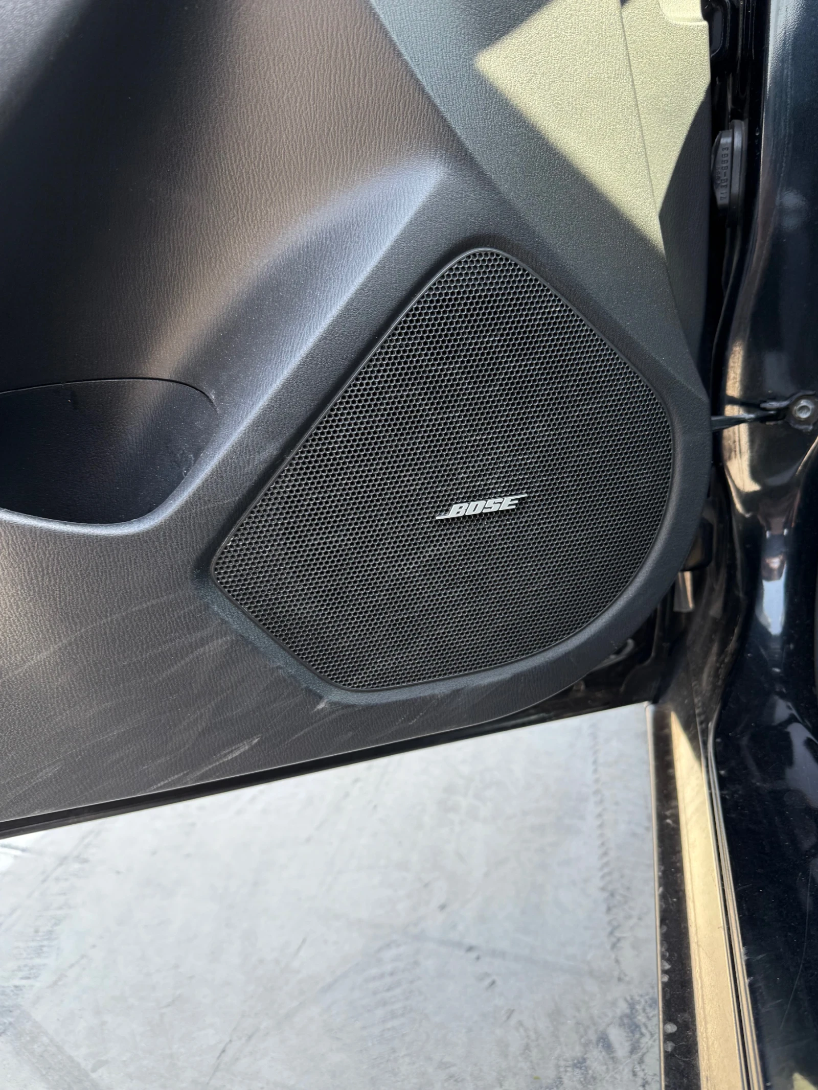 Mazda 3 1.6 MZ-CD SKYACTIVE/BOSE/PARKING CAMERA/ - изображение 9 | Auto.bg Mazda 3 1.6 MZ-CD SKYACTIVE/BOSE/PARKING CAMERA/ - изображение 9