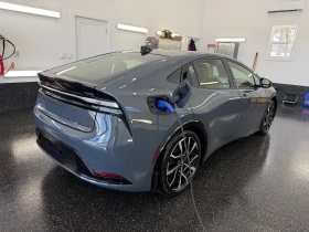 Toyota Prius 2.0L 4cyl FWD | Auto.bg — изображение 3 Toyota Prius 2.0L 4cyl FWD | Auto.bg — изображение 3