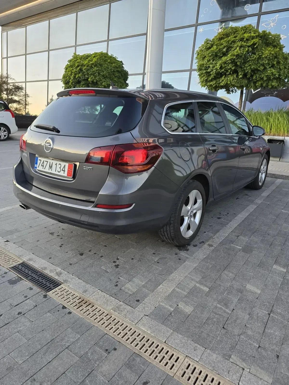 Opel Astra 2.0. ITALY TOP - изображение 4 | Auto.bg Opel Astra 2.0. ITALY TOP - изображение 4