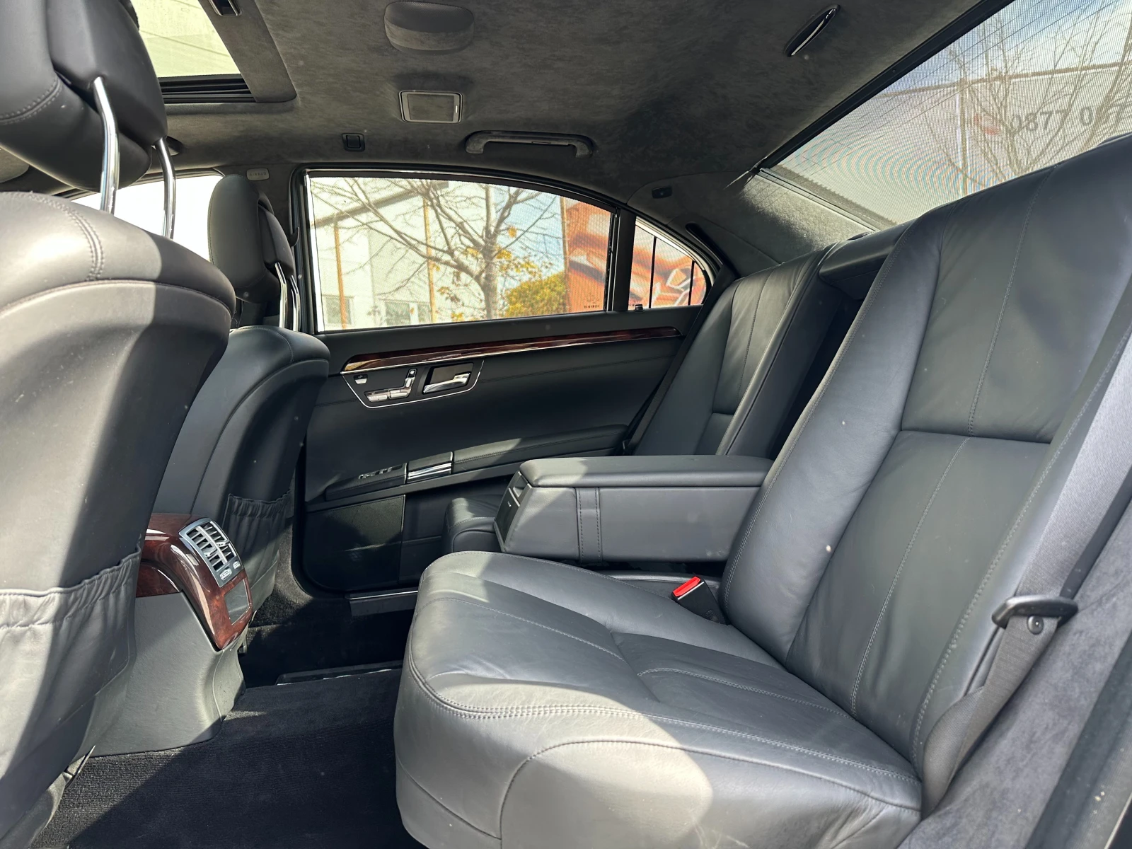 Mercedes-Benz S 500 Лоринзер пакет/5.5i 388 к.с. 4matic - изображение 9 | Auto.bg Mercedes-Benz S 500 Лоринзер пакет/5.5i 388 к.с. 4matic - изображение 9