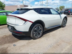 Kia EV6 Wind - 16500 € / 32271.19 лв. - 51561156 4 | Car24.bg Kia EV6 Wind - 16500 € / 32271.19 лв. - 51561156 4