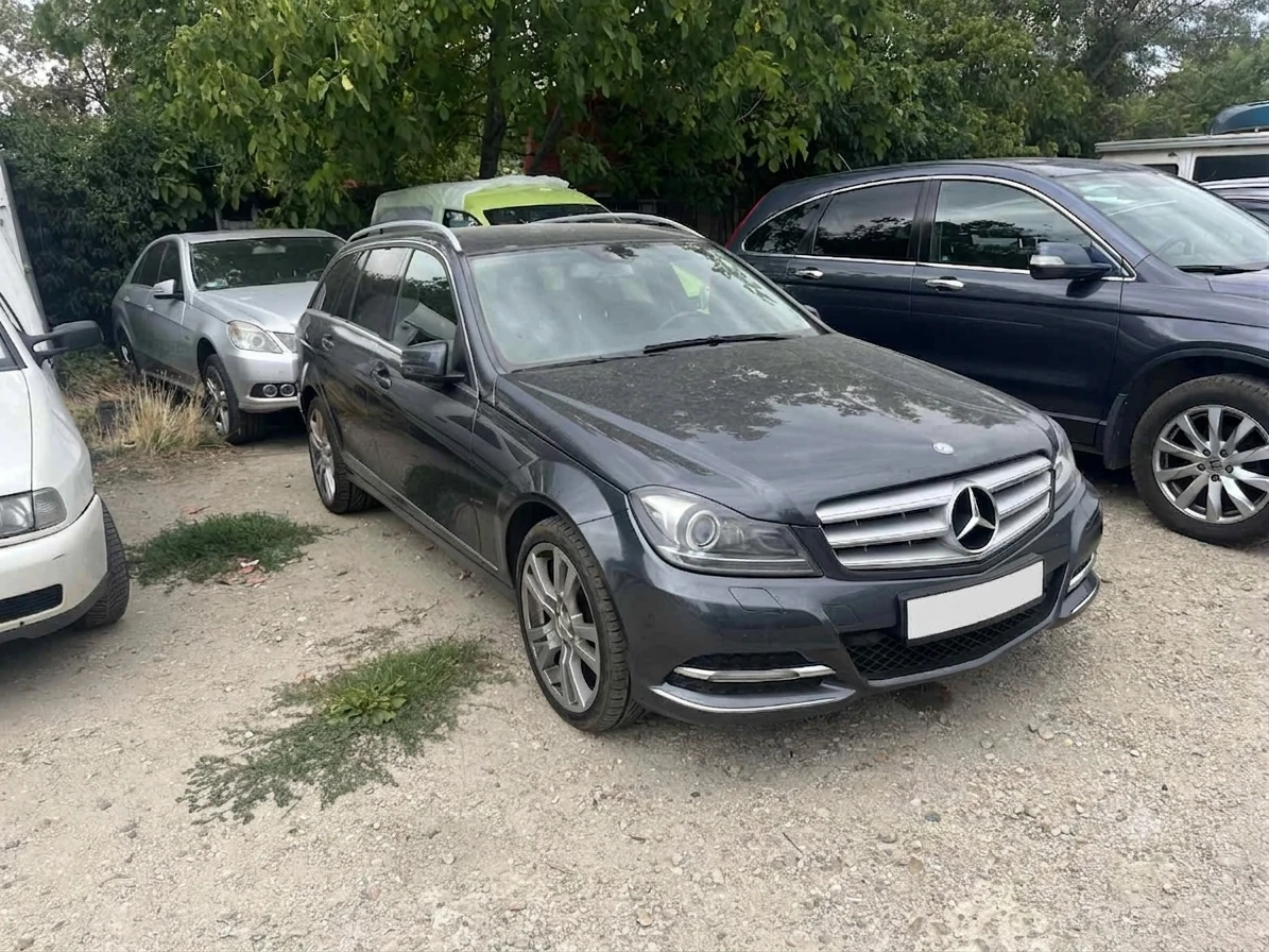 Mercedes-Benz C 220 undefined | Auto.bg — изображение 1 Mercedes-Benz C 220 undefined | Auto.bg — изображение 1