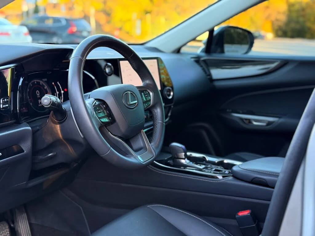 Lexus NX 250 ОБДУХВАНЕ* BLINDSPOT* KEYLESS* CARPLAY*  - изображение 9 | Auto.bg Lexus NX 250 ОБДУХВАНЕ* BLINDSPOT* KEYLESS* CARPLAY*  - изображение 9