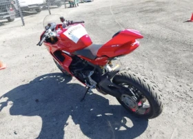 Ducati Supersport 950 S | Auto.bg — изображение 3 Ducati Supersport 950 S | Auto.bg — изображение 3