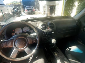 Jeep Cherokee 2.8 - 5700 € - 83019993 8 | Car24.bg Jeep Cherokee 2.8 - 5700 € - 83019993 8