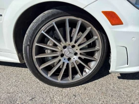 Mercedes-Benz C 63 AMG 4dr Sdn RWD * CARFAX * ШИБИ * АВТОФИНАНСИРАНЕ * | Auto.bg — изображение 8 Mercedes-Benz C 63 AMG 4dr Sdn RWD * CARFAX * ШИБИ * АВТОФИНАНСИРАНЕ * | Auto.bg — изображение 8