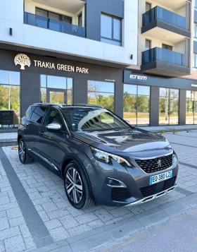Снимка Peugeot 5008