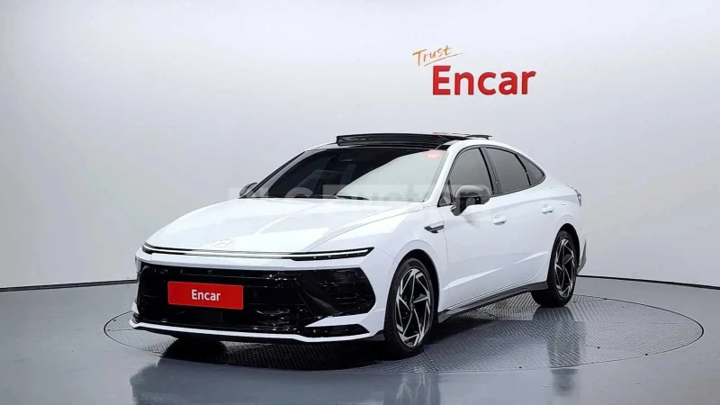 Hyundai Sonata 1.6 / 25726 km - 32050 € / 62684.35 лв. - 97819628 1 | Car24.bg Hyundai Sonata 1.6 / 25726 km - 32050 € / 62684.35 лв. - 97819628 1