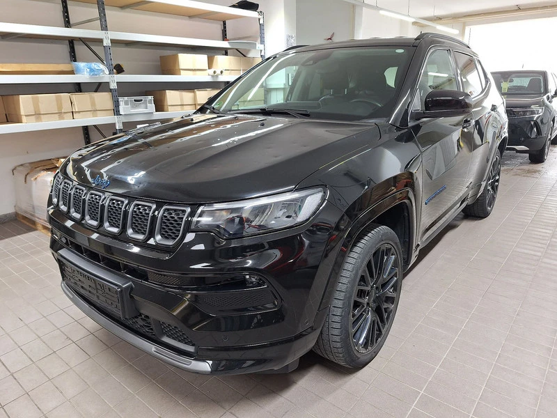 Jeep Compass 1.3 T4 4xe PLUG-IN HYBRID "S" 241 коня - 36900 лв. / 18866.67 € - 86535888 1 | Car24.bg Jeep Compass 1.3 T4 4xe PLUG-IN HYBRID "S" 241 коня - 36900 лв. / 18866.67 € - 86535888 1