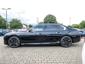 BMW 750 e/xDrive/MASS/PANO/HUD/EXECUTIVE/360/ICONIC GLOW/ - 79980 € - 68636456 4 | Car24.bg BMW 750 e/xDrive/MASS/PANO/HUD/EXECUTIVE/360/ICONIC GLOW/ - 79980 € - 68636456 4