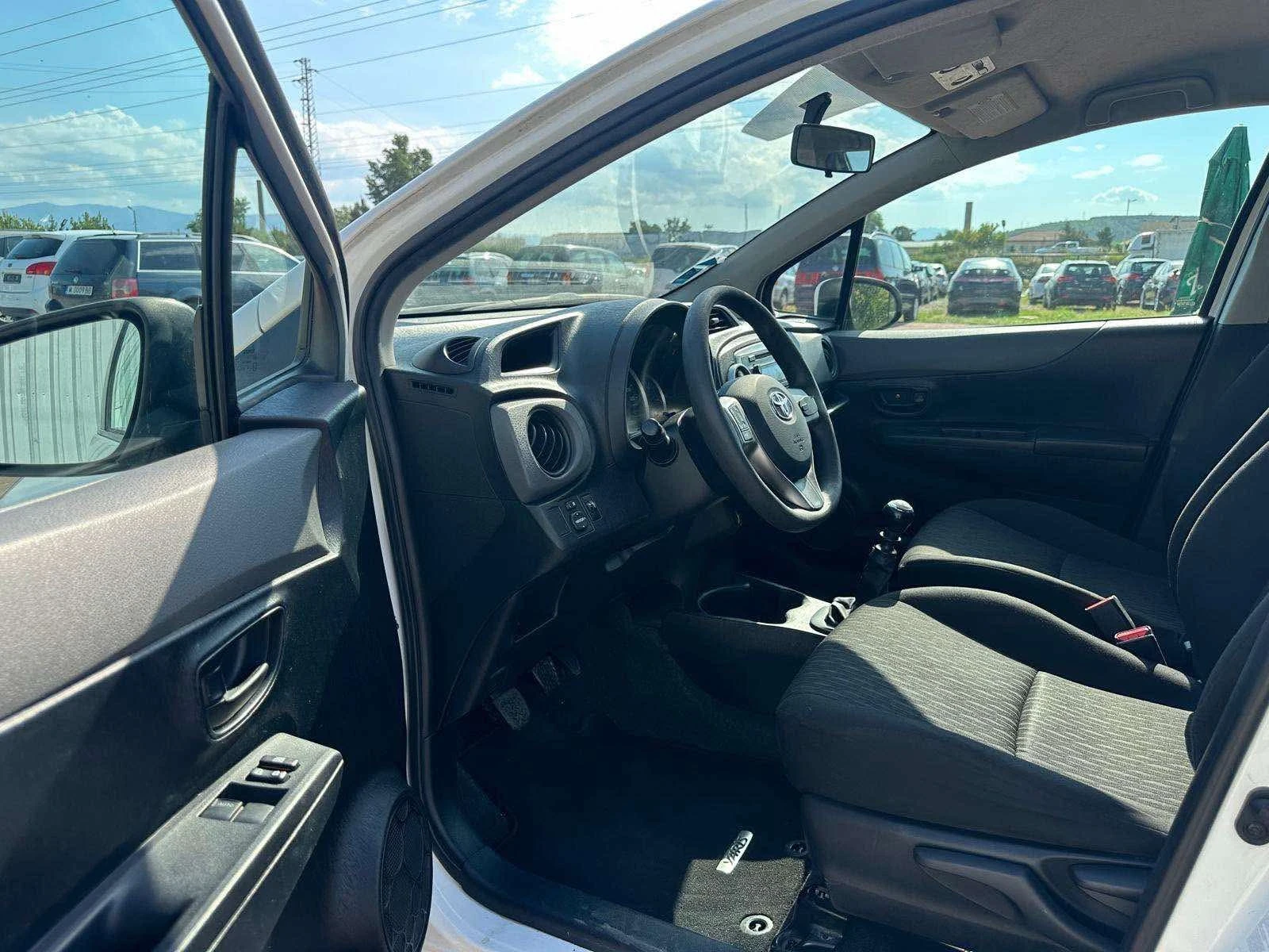 Toyota Yaris 1.4-EURO5-ЮЖНА-ФРАНЦИЯ-КАТО НОВА ОТДОЛУ!-БЕЗ КОРОЗ - изображение 7 | Auto.bg Toyota Yaris 1.4-EURO5-ЮЖНА-ФРАНЦИЯ-КАТО НОВА ОТДОЛУ!-БЕЗ КОРОЗ - изображение 7