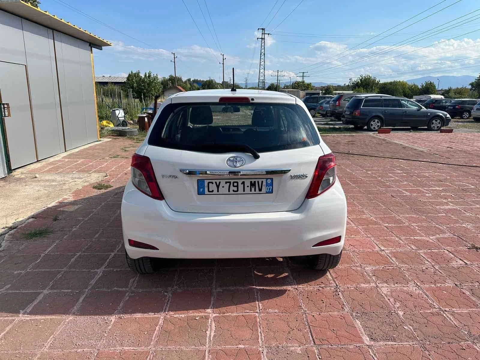 Toyota Yaris 1.4-EURO5-ЮЖНА-ФРАНЦИЯ-КАТО НОВА ОТДОЛУ!-БЕЗ КОРОЗ - изображение 3 | Auto.bg Toyota Yaris 1.4-EURO5-ЮЖНА-ФРАНЦИЯ-КАТО НОВА ОТДОЛУ!-БЕЗ КОРОЗ - изображение 3